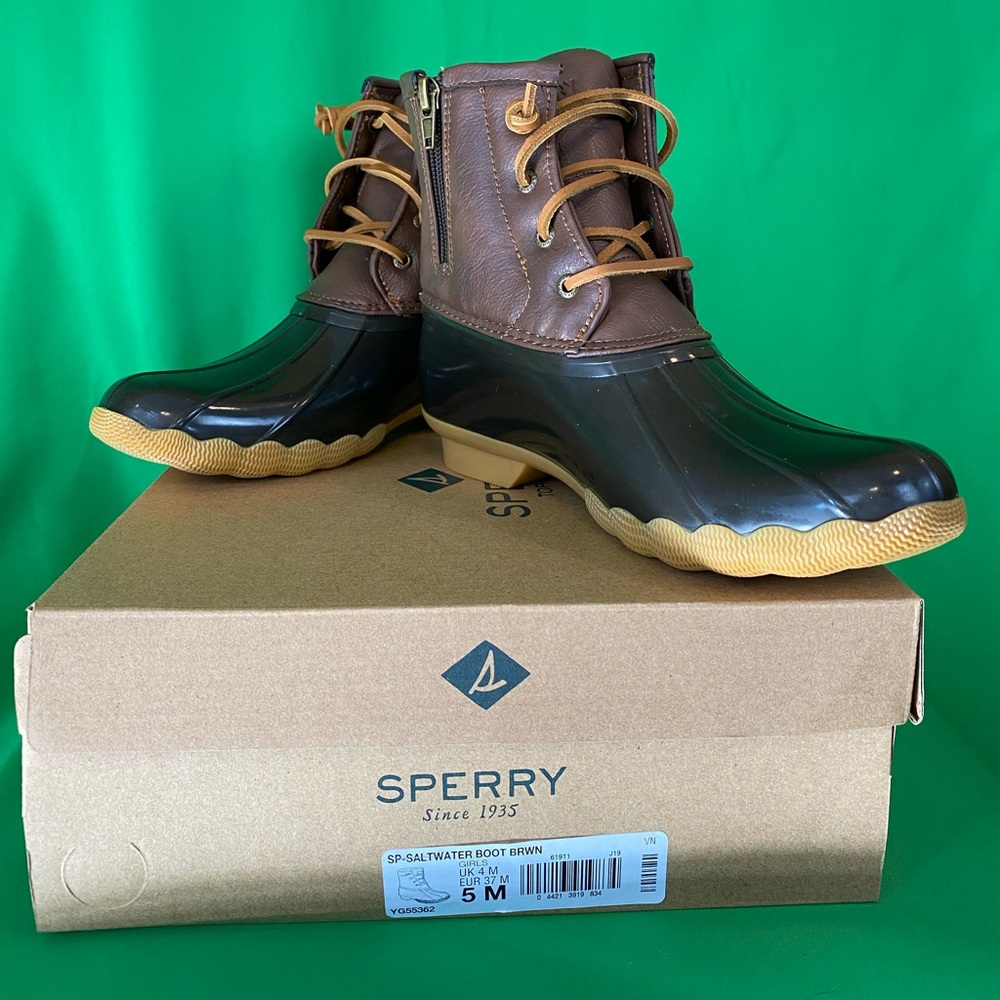 NWT Sperry Saltwater brown boots Size 5M - Picture 2 of 6